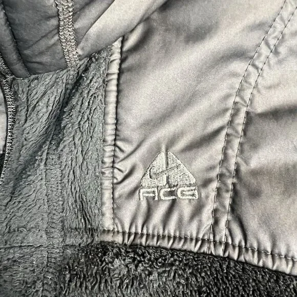 Nike ACG Full Zip Jacket Fleece Sherpa Furry Soft Black Womens Medium‎ M - Picture 2 of 10